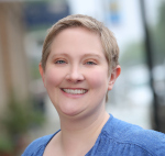 Julie Bee, presidente di BeeSmart Social Media, Charlotte, NC e fondatrice di Lead from Anywhere